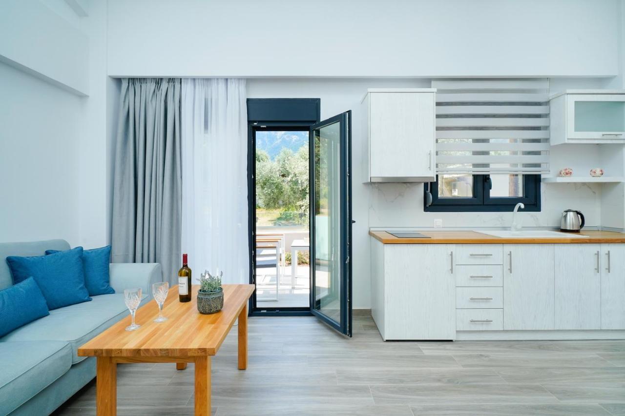 Ilias Suites Skala Potamia  Exterior photo